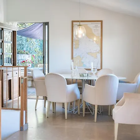 Charming Nestled In The Hills Of * Cannes