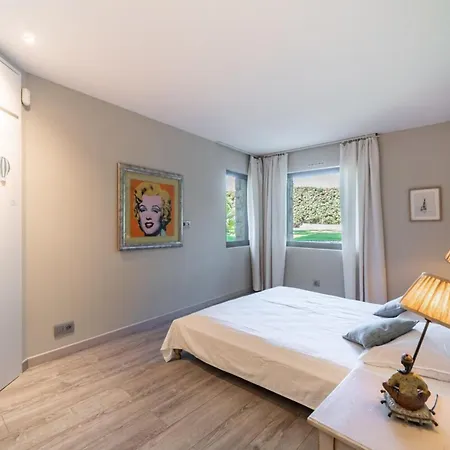 Charming Nestled In The Hills Of Ferienhaus Cannes