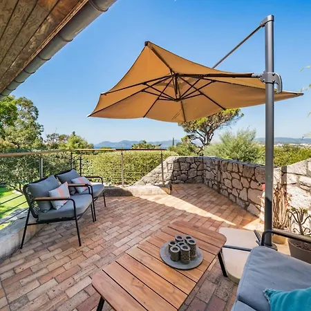 Nyaraló Charming Nestled In The Hills Of Cannes